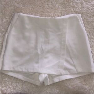 Forever 21 white shorts
